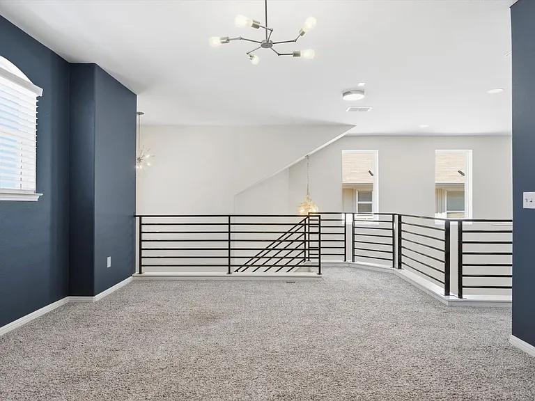 6400 Mary Lewis Dr — Photo 14