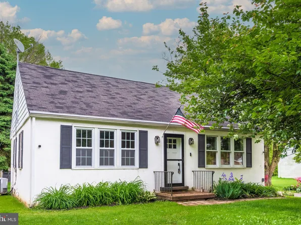 1 Carrigan Ave, Spring City, PA 19475