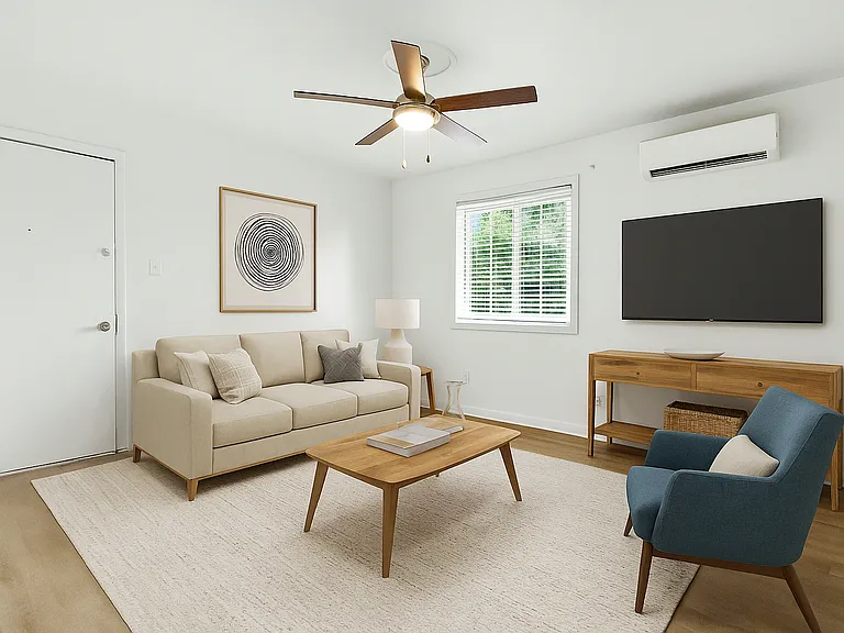 North Park Apartments — Photo 3