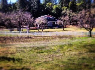 16425 Jones Rd, White City, OR 97503