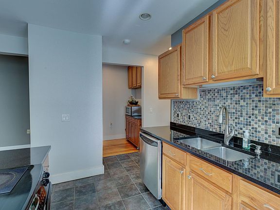 Open Kitchen - view to pantry
