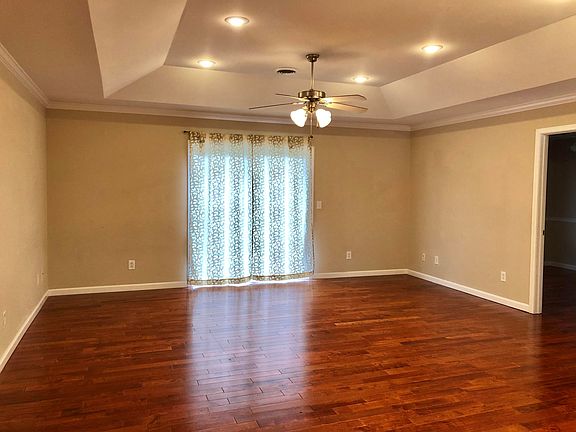 2nd image of 2100 Pleasant View Dr APT 203