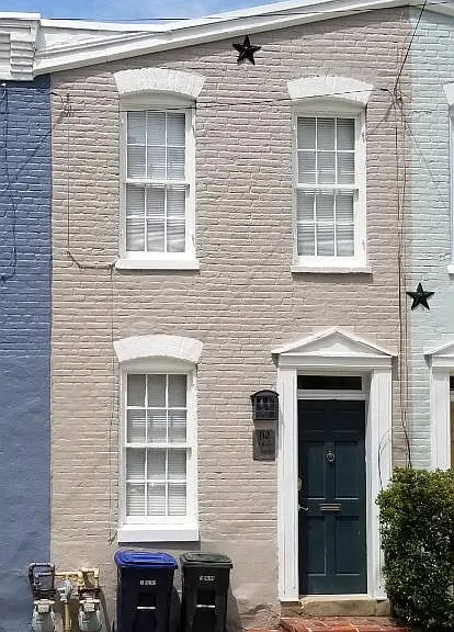 310 Millers Ct NE — Photo 2