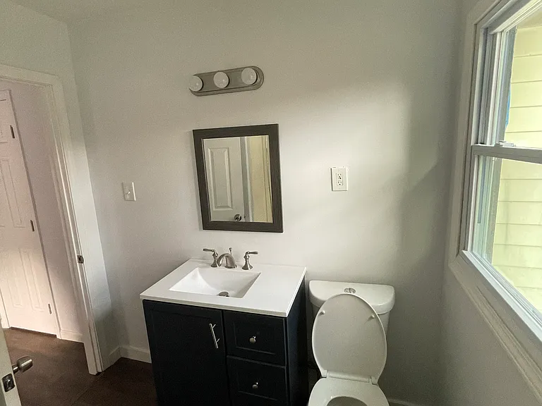 3225 Gifford St — Photo 16