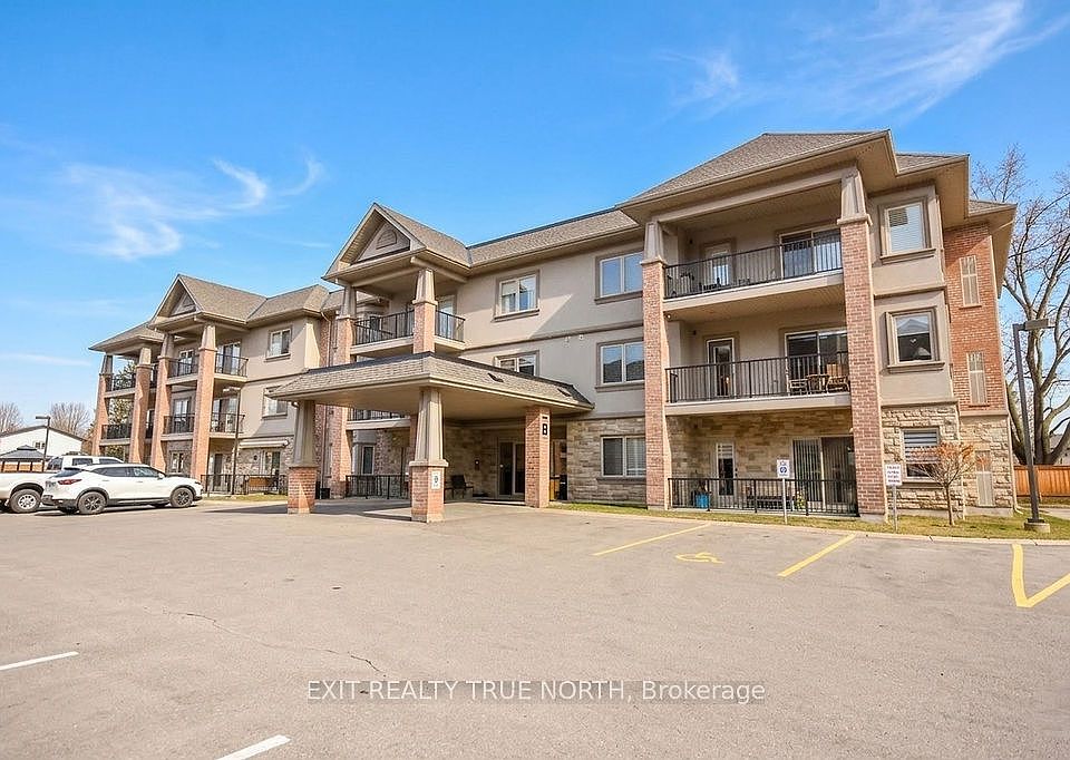 1st image of 19 B Yonge St N #204