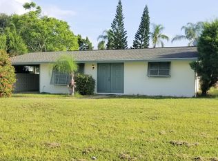 2121 Couver Dr, Sarasota, FL 34231