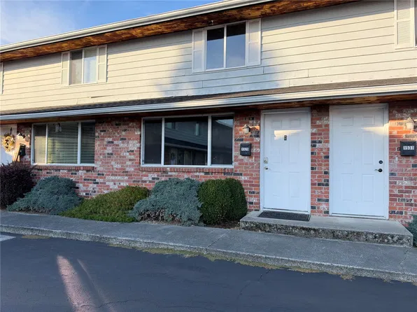 1529 E Division Street #13, Mount Vernon, WA 98274