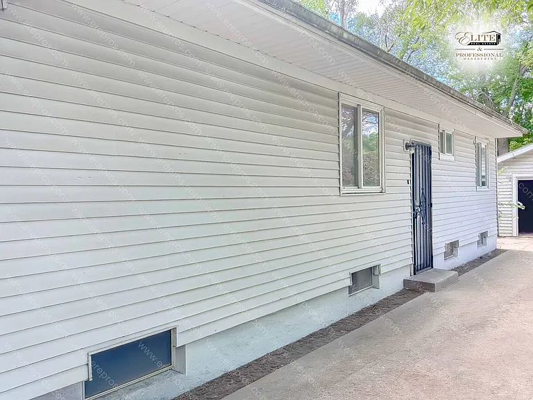 3717 Wisner St — Photo 14