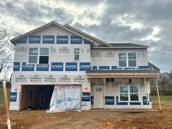 698 Saint Andrews Dr, Kingsport, TN 37664