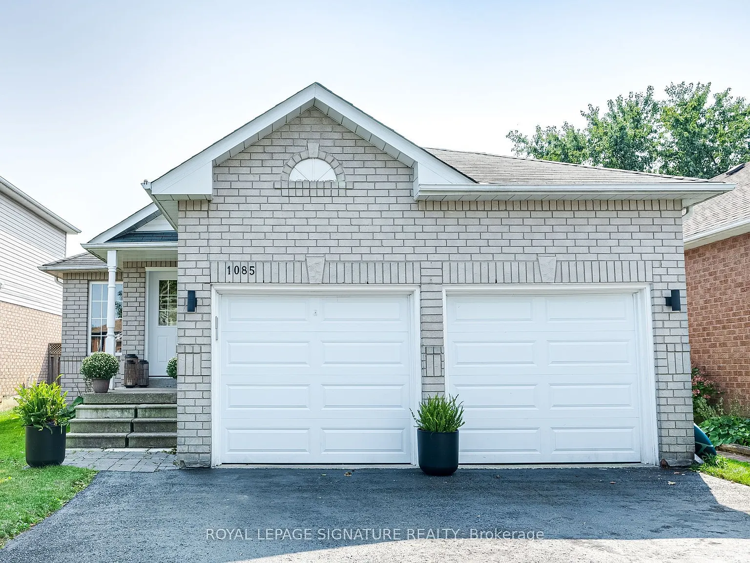 5 bed, $3,000 — Photo 2