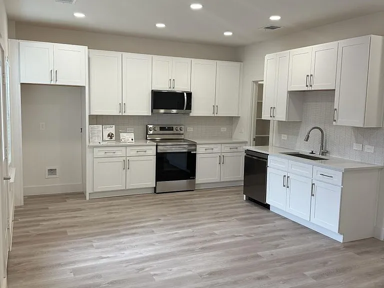 144 Pinkie Holmes Dr — Photo 8