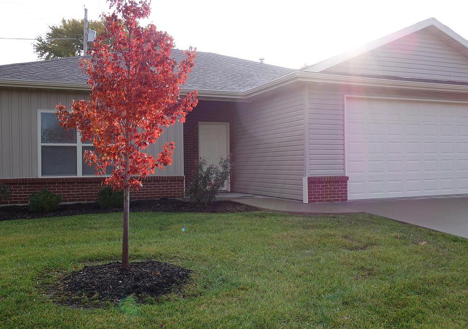 1st image of 2404 Grand Banks Dr