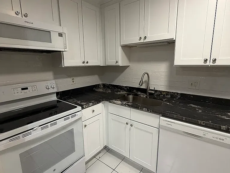 260 Mount Auburn St #2B — Photo 7
