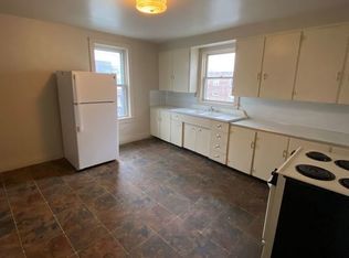 24 S 7th St APT 2, Lebanon, PA 17042