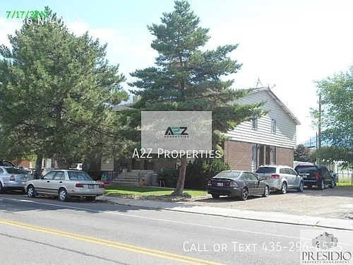 656 N 400 W Photo 1