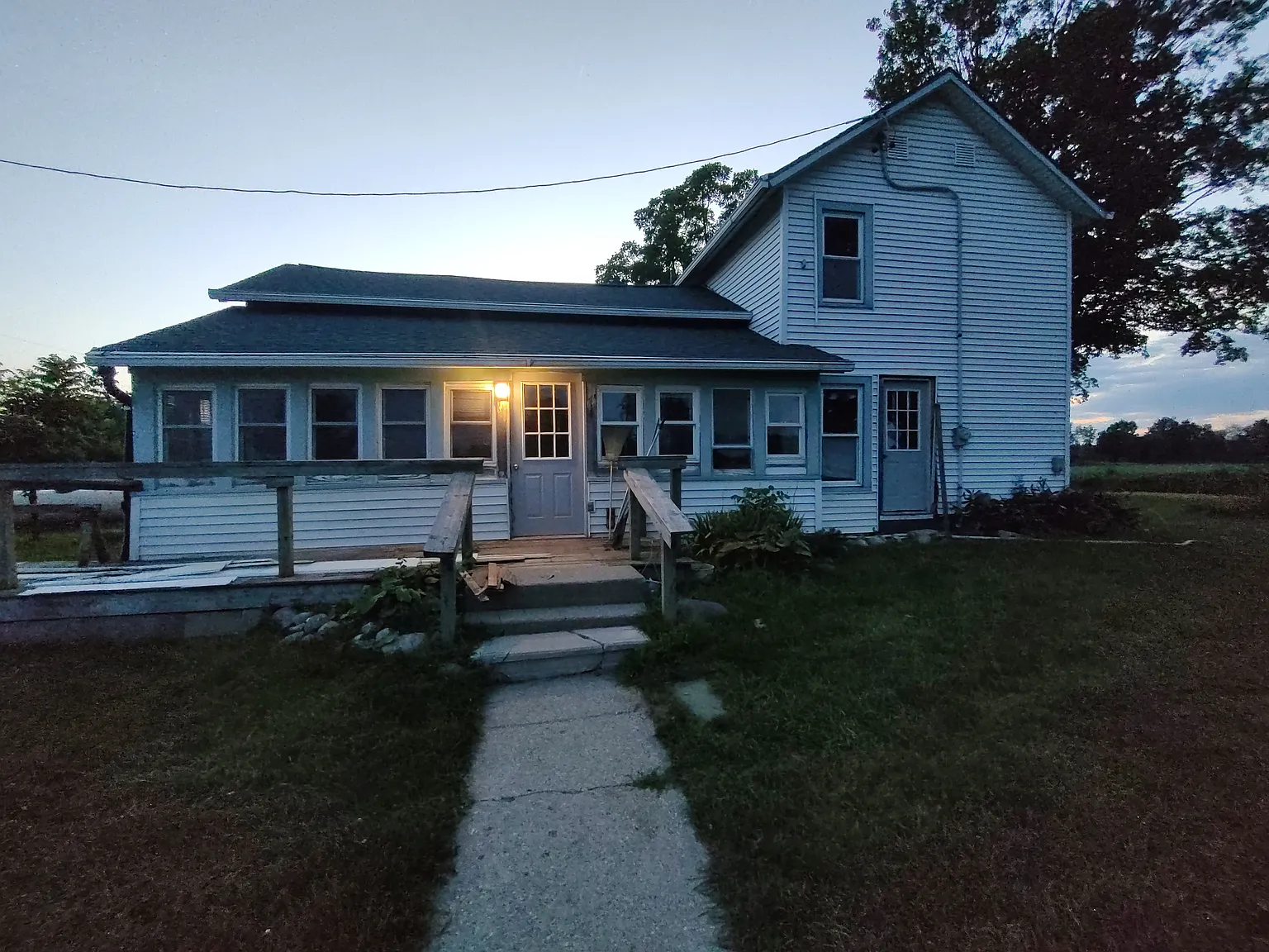4 bed, 1368 sqft, $1,350 — Photo 1