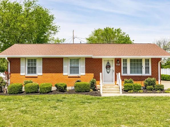 926 Hart St, Gallatin, TN 37066