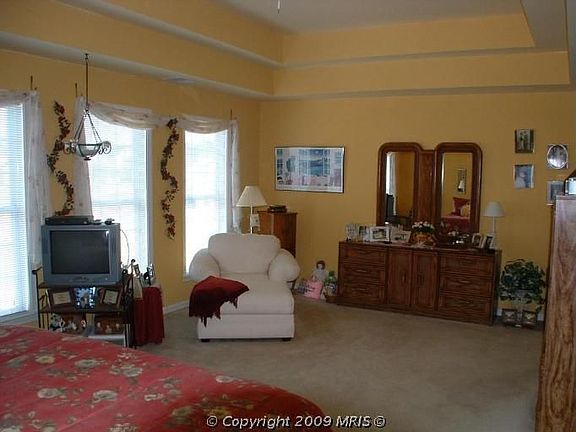 2nd image of 18410 Lanier Island Sq