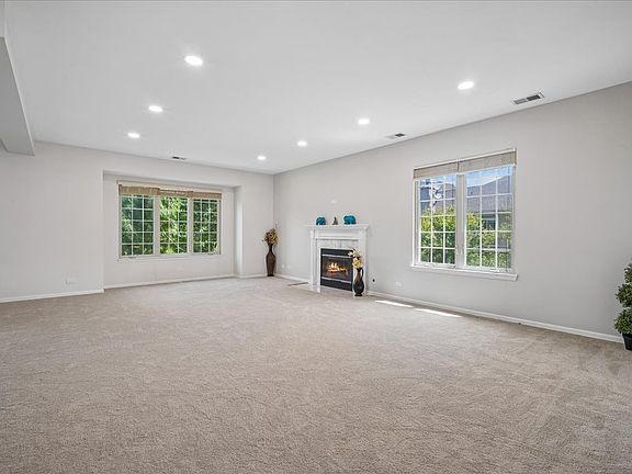 4th image of 30 Beaconsfield Ct