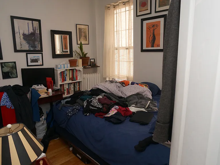 152 8th Ave #2R — Photo 7
