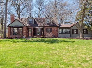 28 Tulip Dr, Saint Louis, MO