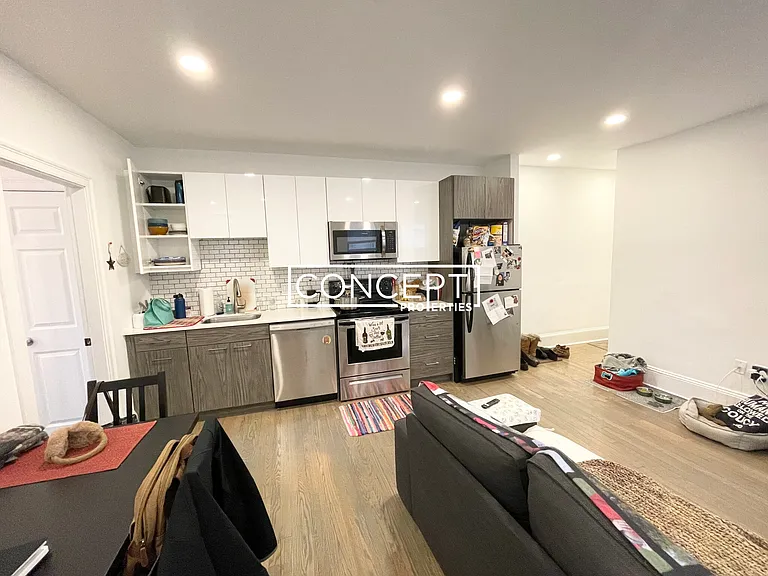 7 Myrtle St #8F — Photo 2