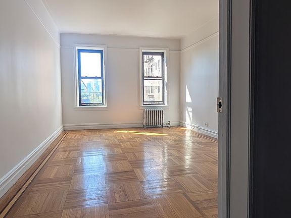 2nd image of 4115 50th St APT 3F
