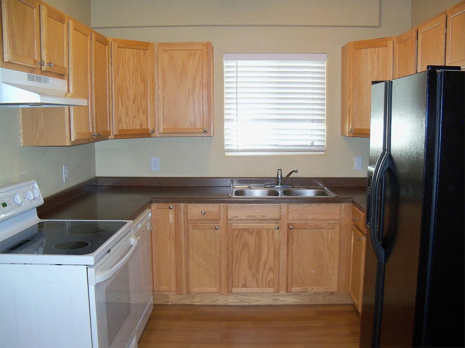 703 North 32nd St - 6 — Photo 3