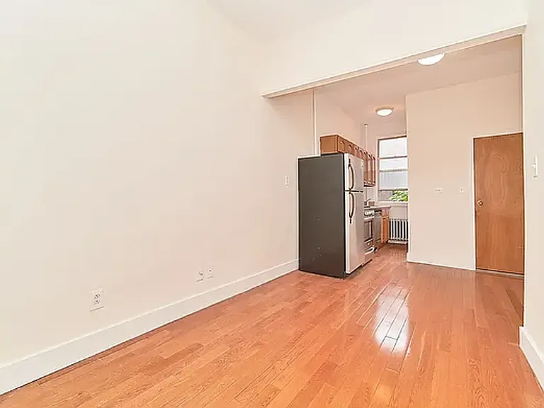852 Amsterdam Ave #3S — Photo 7