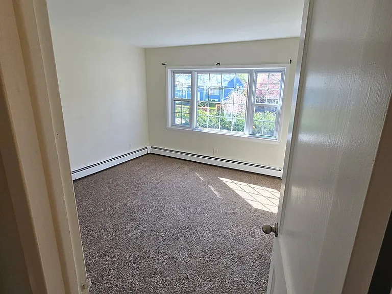 12 Felter St — Photo 7