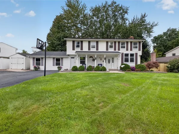 41 Mont Morency Dr, Rochester, NY 14612