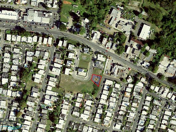 4th image of 8 Urb Gardens Vlg