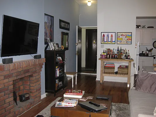 Rented by America Mecca Realty LLC | media 26