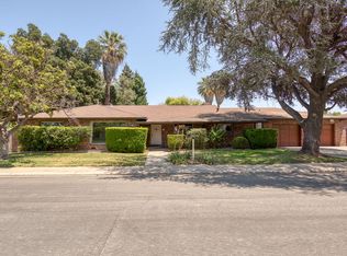 202 Meadow Ln, Modesto, CA 95351