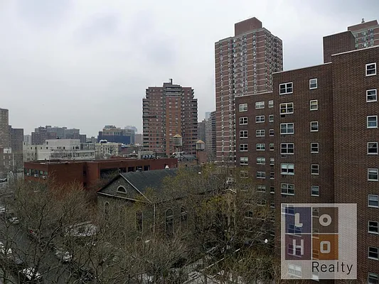 Sold by LoHo Realty | media 15