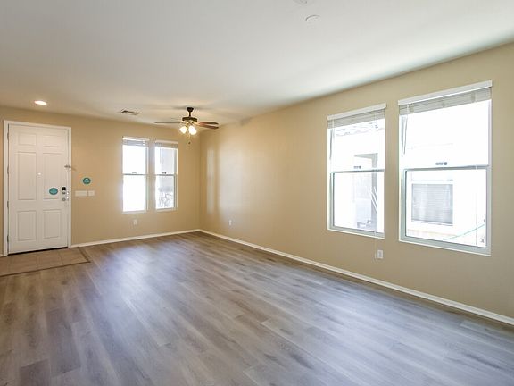 5th image of 333 W Calle La Bolita