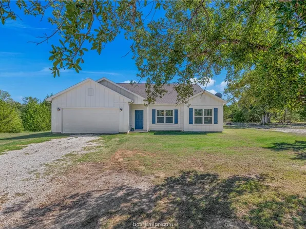 3942 Clay Creek Rd, Brenham, TX 77833