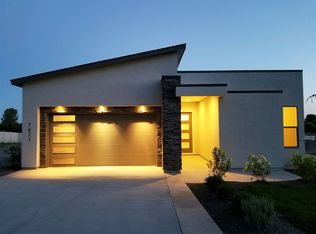 7611 W Hill Rd, Boise, ID 83714