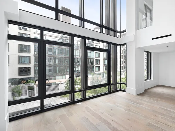 429 Kent Avenue image 1 of 19