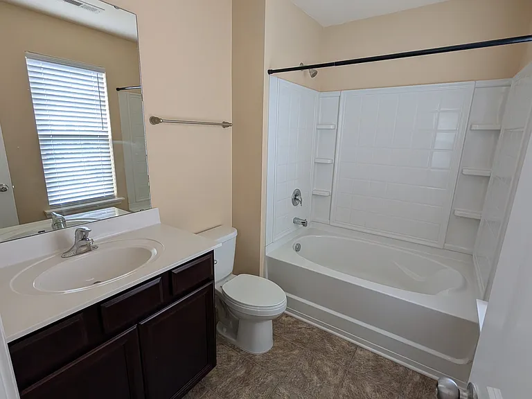 5013 Spring Arbor Ln — Photo 11
