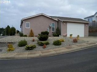 919 S Morrison St, Coos Bay, OR 97420