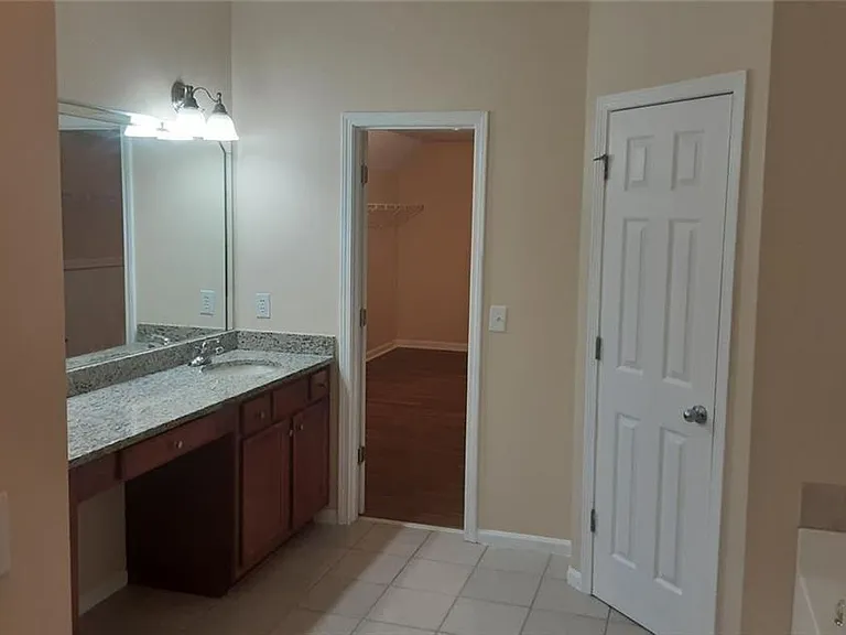 2532 Lois Ct — Photo 29