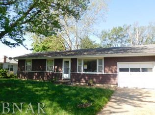 113 W Leonard Dr, Chillicothe, IL 61523