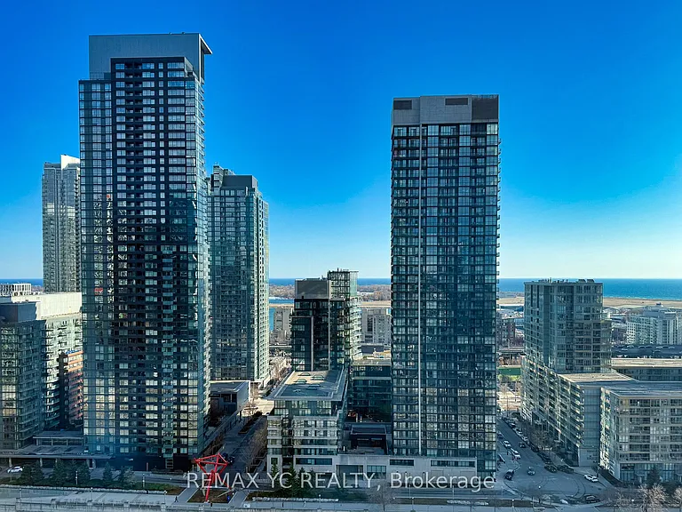 470 Front St W #1612 — Photo 25