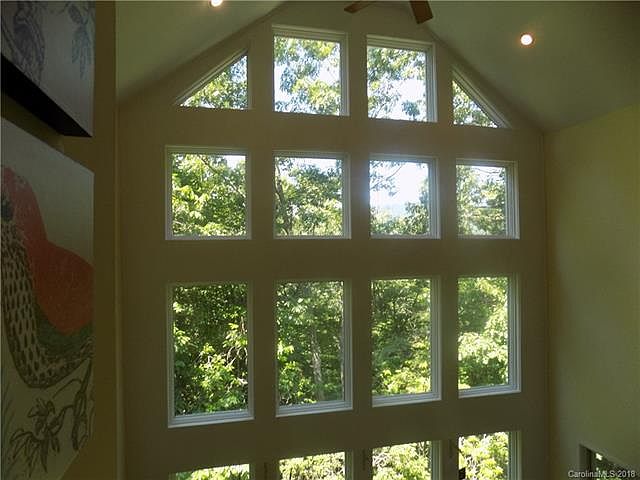 1st image of 29 Cedar Dr