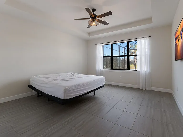 712 Sigsbee Loop — Photo 25