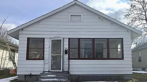 1310 Miner St Photo 1