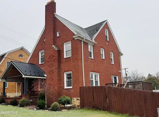 2408 12th St, Altoona, PA 16601