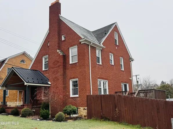 2408 12th St, Altoona, PA 16601