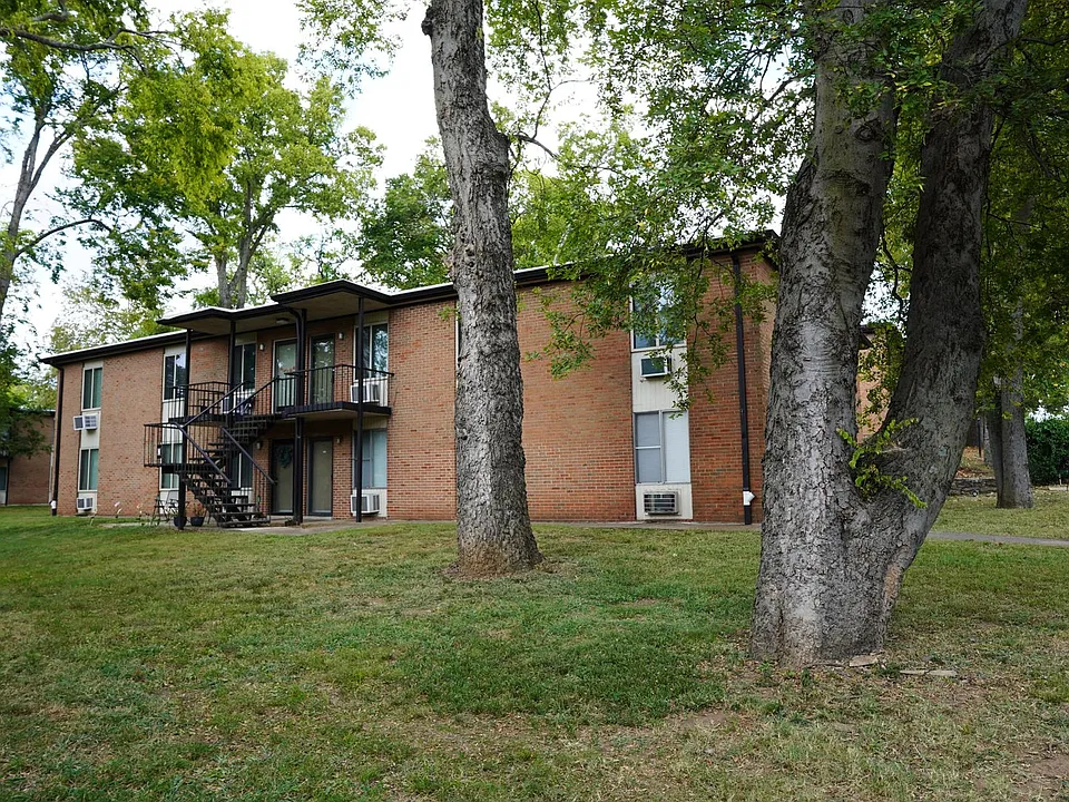 2601 Hillsboro Pike #N8